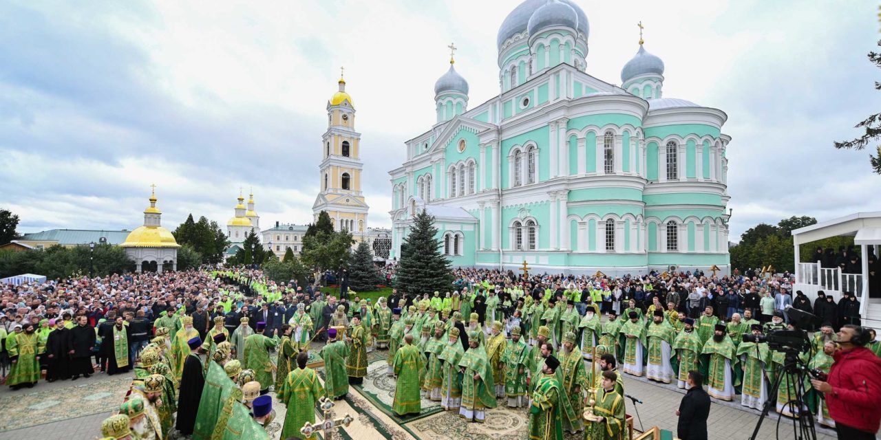 В Дивеевском монастыре состоятся торжества по случаю 30-летия обретения  мощей преподобного Серафима Саровского | Официальный сайт Вологодской  митрополии