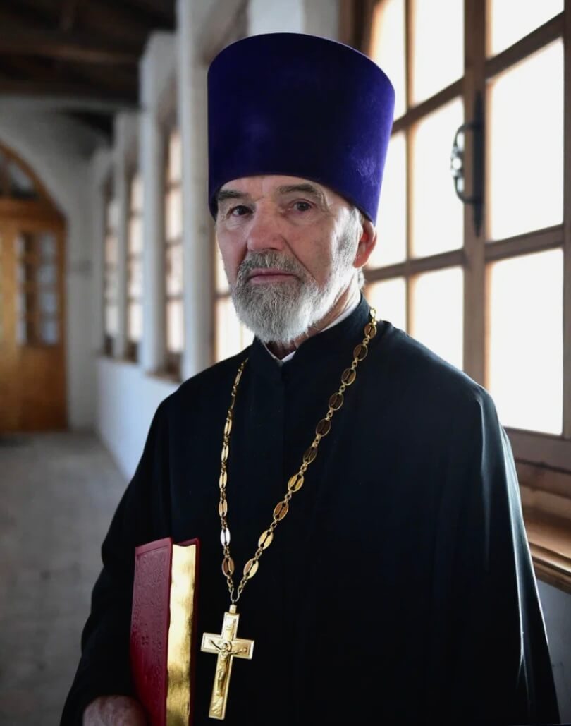 Епархиальные отделы и комиссии