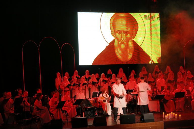 Митрополит Савва приветствовал зрителей музыкального представления по случаю празднования 650-летия Спасо-Прилуцкого монастыря