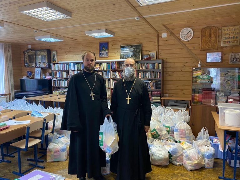 В Вологодскую епархию поступила очередная партия продуктов для оказания благотворительной помощи нуждающимся прихожанам