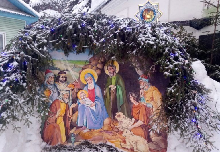 Рождественские вертепы устанавливают в храмах Великоустюжской епархии