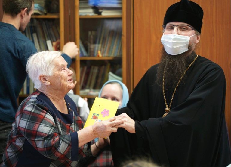 Епископ Игнатий принял участие в мероприятии памяти Анны Демидовой
