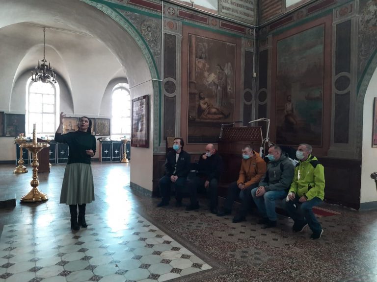 В Прокопьевском соборе Великого Устюга прошла экскурсия для насельников Красавинского психоневрологического интерната 