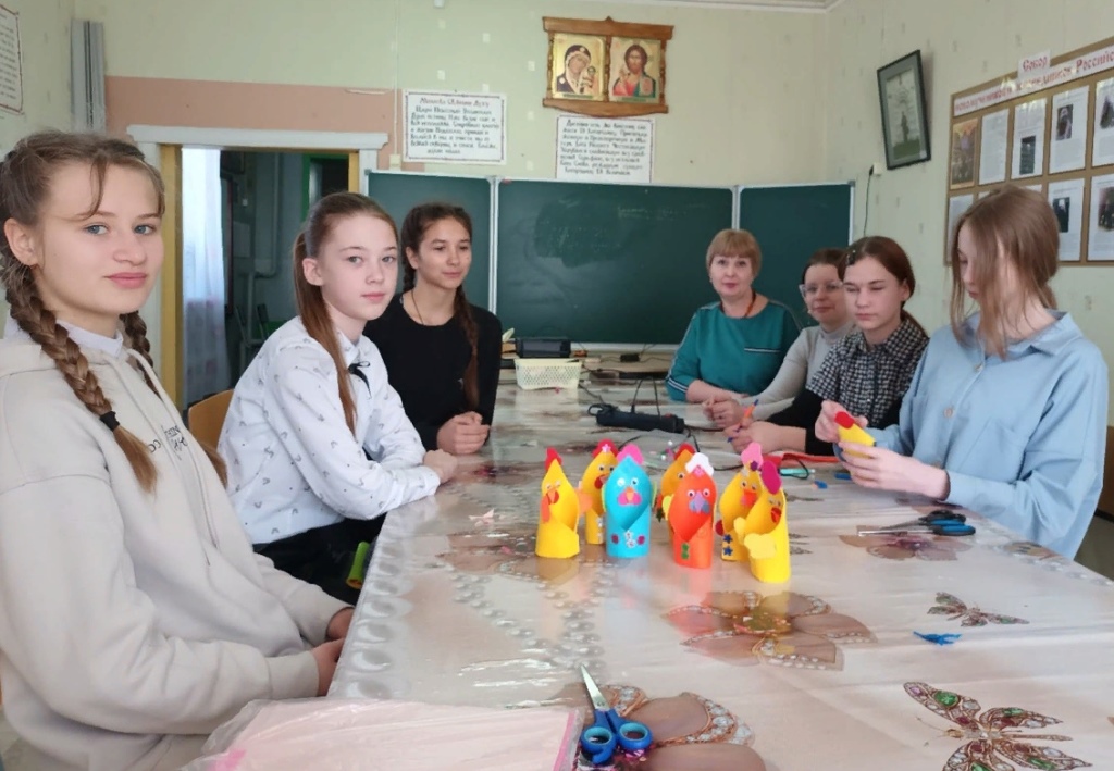 В воскресной школе Никольска состоялась беседа со школьниками о светлом празднике Христова Воскресения