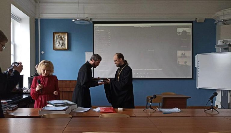 Студент Вологодской семинарии занял 2 место в конкурсе Московской духовной академии, приуроченном ко Дню православной книги