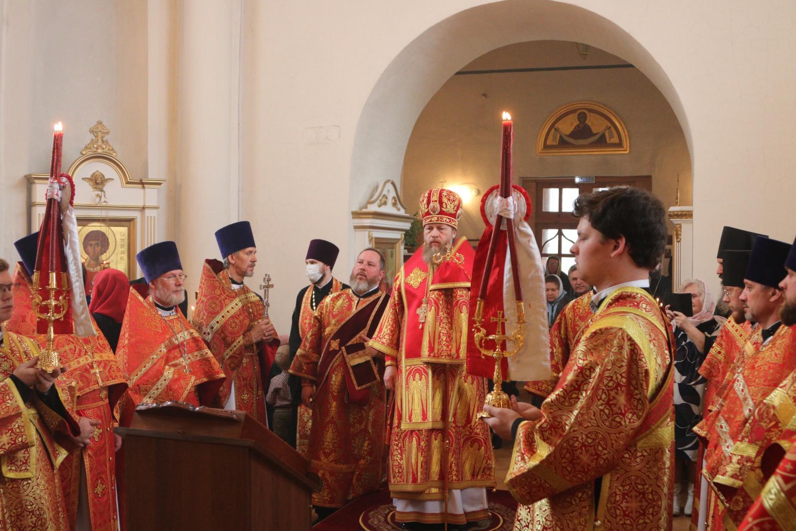 Студенты Вологодской духовной школы молитвенно отметили день памяти святителя Игнатия (Брянчанинова)