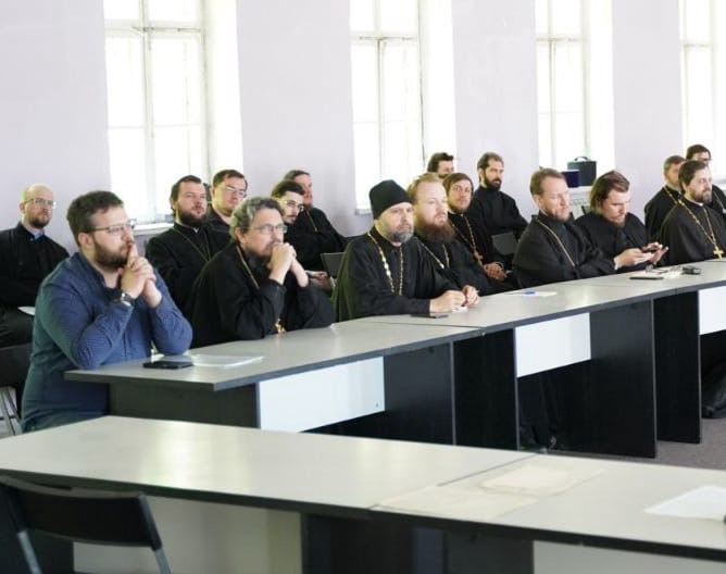 В рамках XXX Международных образовательных чтений Учебный комитет Русской Православной Церкви провел семинар для индивидуальных наставников духовных учебных заведений