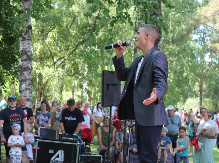 Юные воспитанники Вологодской семинарии выступили на концерте в честь Дня города