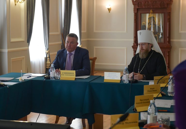 В Вологде состоялось первое заседание Попечительского совета благотворительного фонда по восстановлению храмов региона