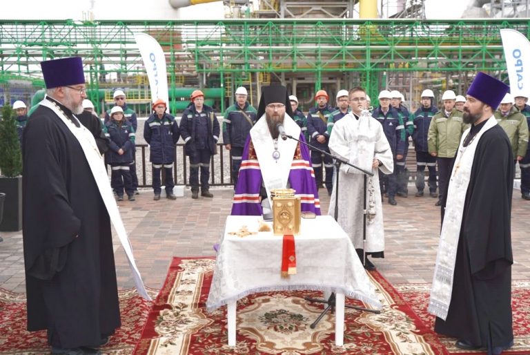 В Череповце состоялось освящение часовни Архангела Михаила на территории фосфорного комплекса ПАО «ФосАгро»