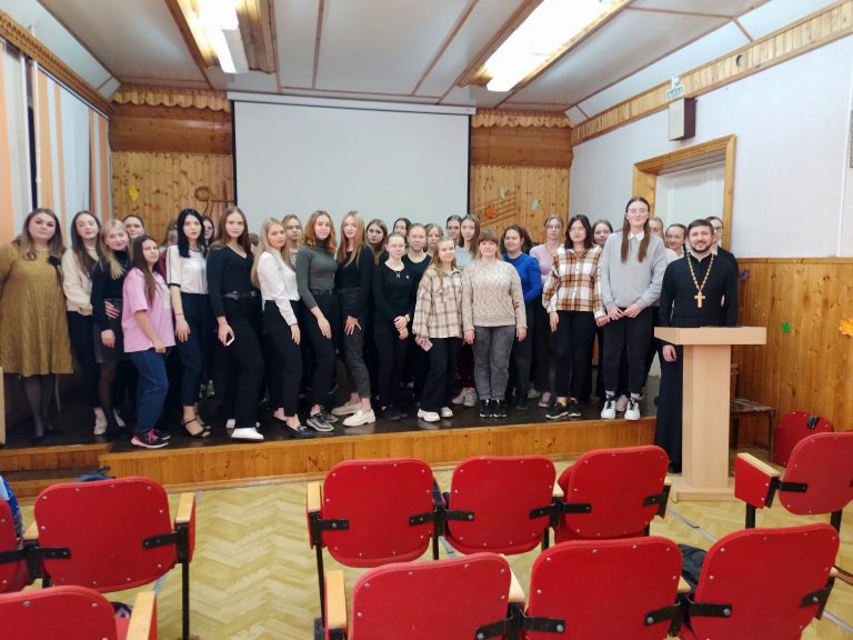В Сокольском педагогическом колледже прошла просветительская беседа на тему нравственности