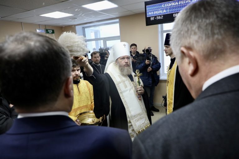 Глава Вологодской митрополии освятил здание аэропорта в Великом Устюге