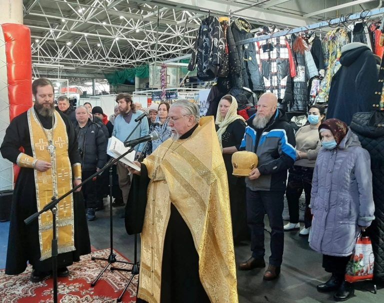 В Череповце состоялось открытие православной выставки-ярмарки