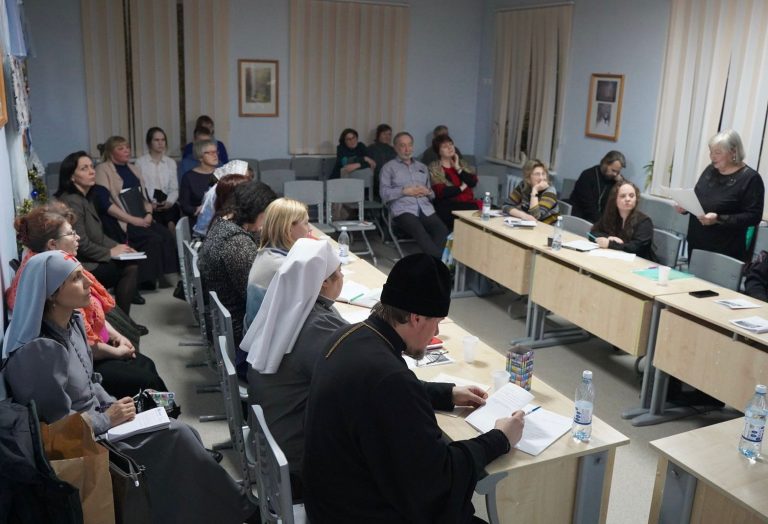 В Череповецкой епархии состоялся семинар по материалам Рождественских чтений