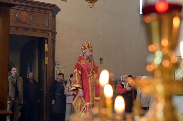 В Среду Светлой седмицы митрополит Савва посетил Спасо-Прилуцкий монастырь