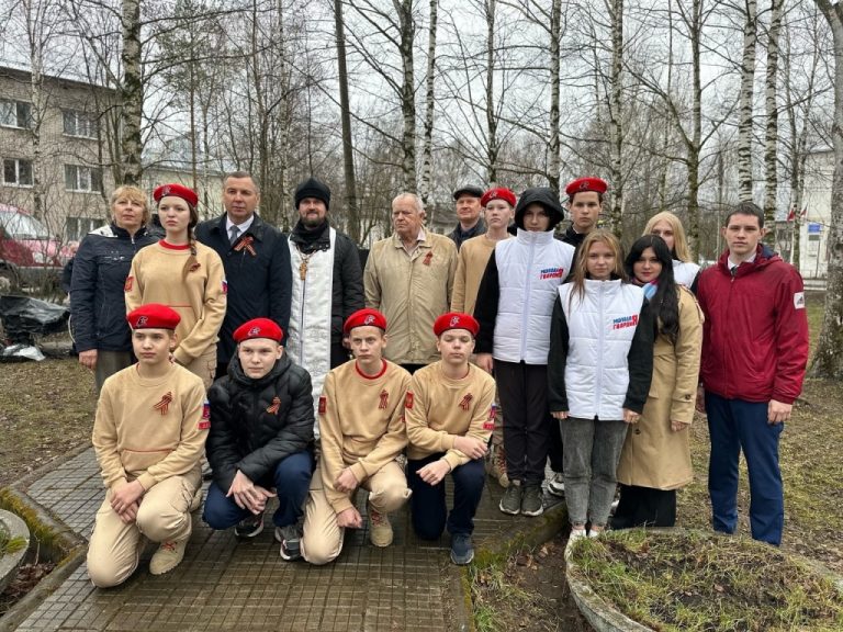 В годовщину катастрофы на Чернобыльской АЭС иерей Вячеслав Бураков принял участие в митинге памяти в Великом Устюге