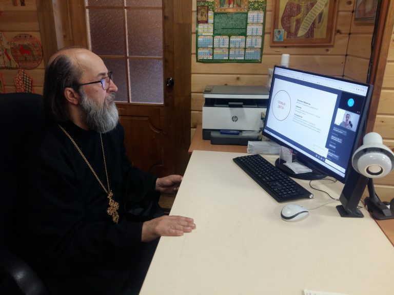 Руководитель социального отдела Вологодской епархии принял участие в онлайн-совещании