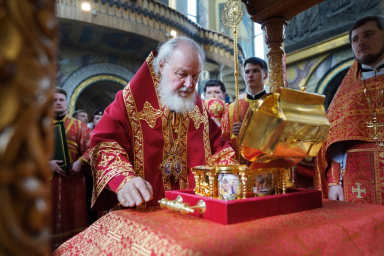 Патриаршее приветствие участникам принесения ковчега с мощами великомученика Георгия Победоносца в епархии Русской Православной Церкви