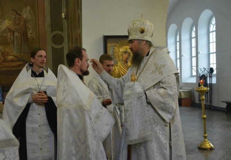 В Прокопьевском кафедральном соборе Великого Устюга состоялось архиерейское богослужение
