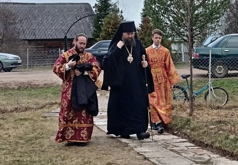 6 мая, в день памяти святого великомученика Георгия Победоносца, одноименный храм в деревне Аргуново Никольского района отметил своё 200-летие.