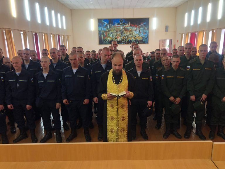 Продолжаются миссионерские встречи в Военном комиссариате Вологодской области