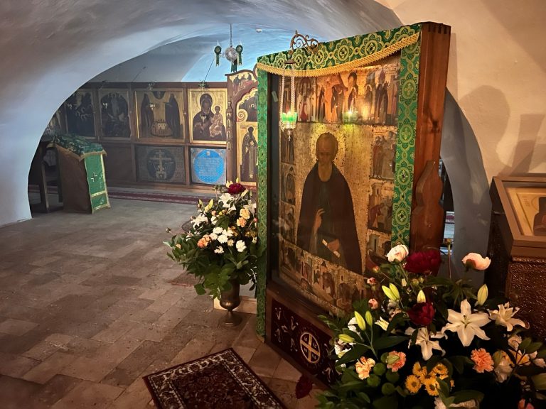 В Спасо-Прилуцкий монастырь прибыла икона преподобного Димитрия