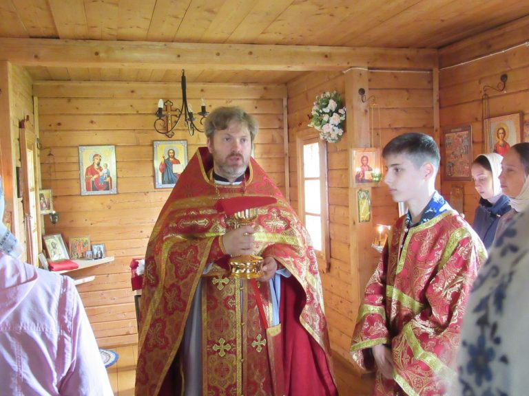 Жители села Воскресенское отметили престольный праздник
