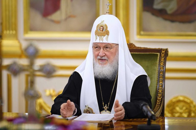 В Санкт-Петербурге Святейший Патриарх Кирилл возглавил очередное заседание Священного Синода