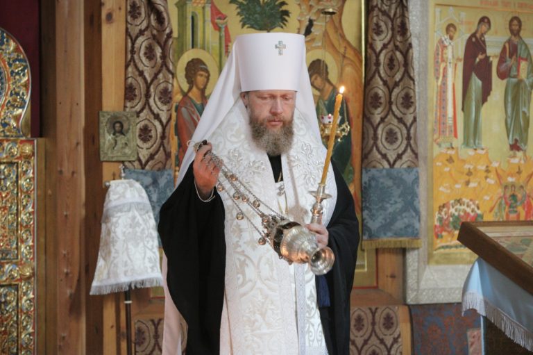 Митрополит Савва совершил панихиду в день преставления митрополита Симона (Новикова)