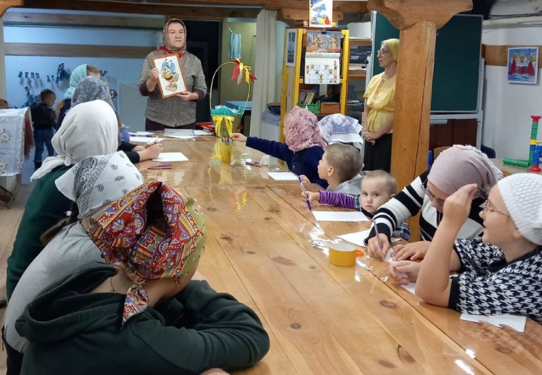 В Воскресной школе поселка Нюксеница начался новый учебный год