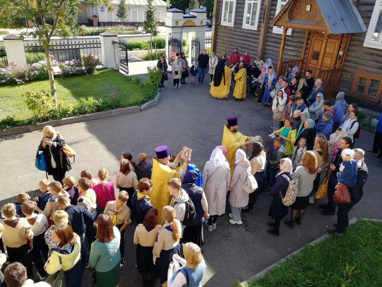 В духовно-просветительском центре «Соборная Горка» Архиерейского подворья г. Череповца начался новый учебный год