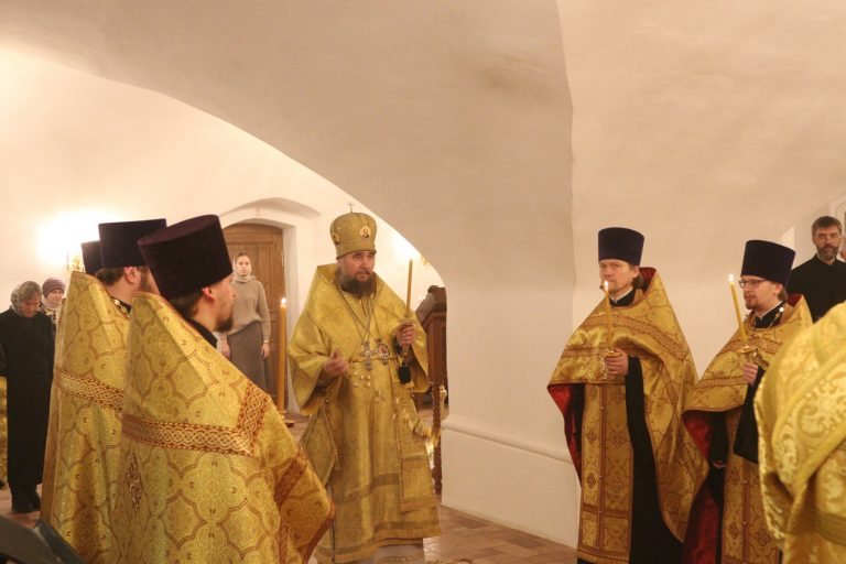 В канун дня памяти святителя Антония Вологодского состоялось праздничное богослужение