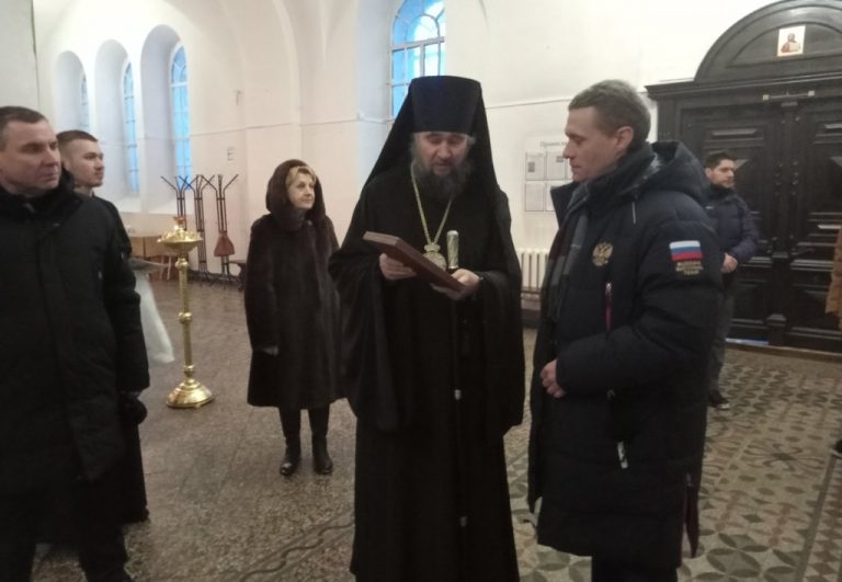 Состоялась неофициальная встреча епископа Фотия с врио Губернатора области Георгием Филимоновым