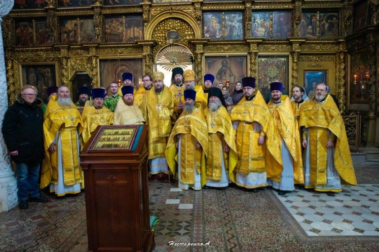 Епископ Фотий возглавил соборное богослужение духовенства Великоустюжской епархии