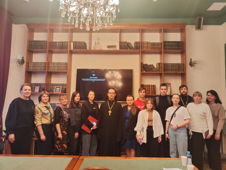 Руководитель Отдела по работе с молодежью Вологодской епархии принял участие в Дмитриевских чтениях.