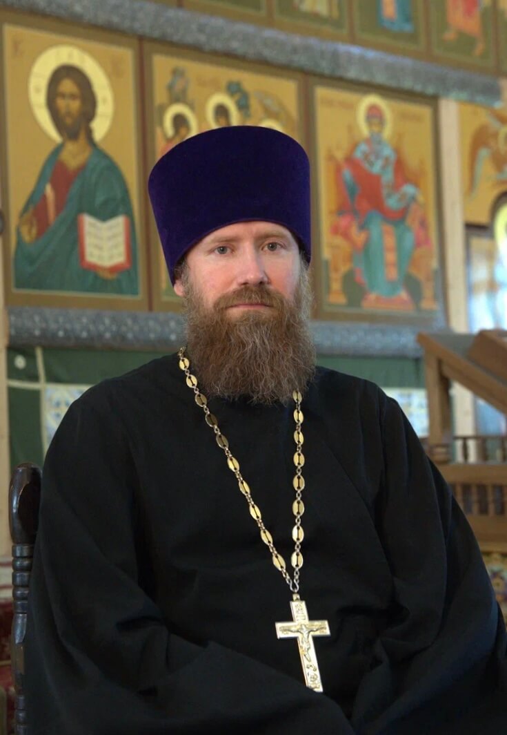 Епархиальные отделы и комиссии