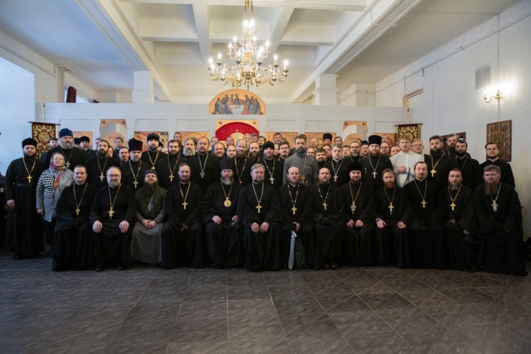 Руководитель миссионерского Отдела Вологодской епархии принял участие в совещании руководителей миссионерских отделов в Москве