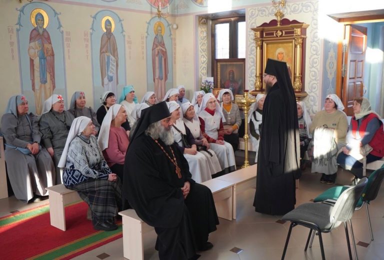 В Череповецкой епархии состоялся семинар по сестринскому служению