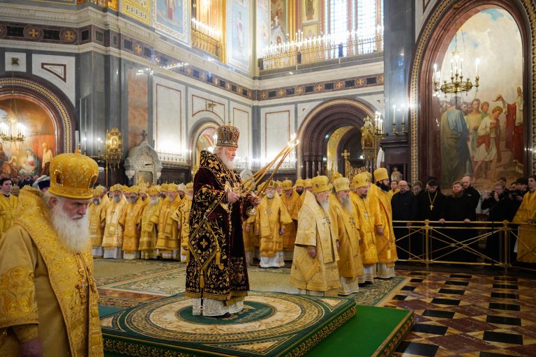 Митрополит Савва принял участие в торжествах по случаю пятнадцатой годовщины интронизации Святейшего Патриарха Кирилла