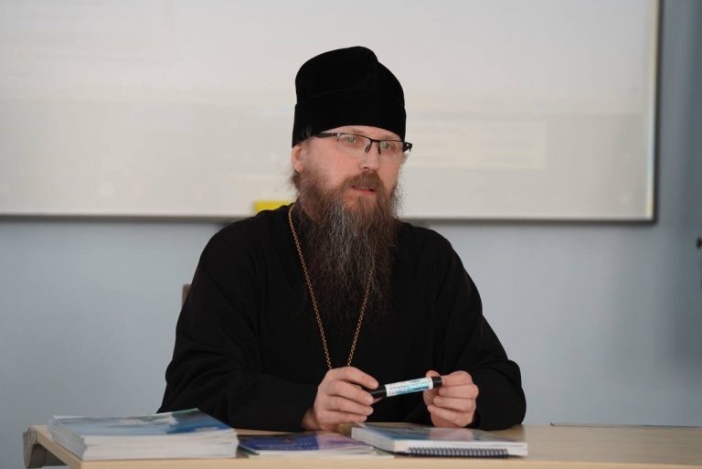 Педагоги Череповца обсудили проблемы преподавания православной культуры