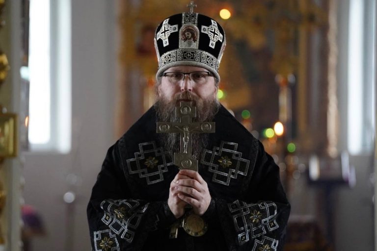 Епископ Игнатий совершил первую в году Литургию Преждеосвященных Даров