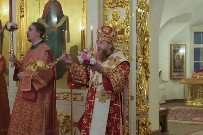 Пасхальное поздравление митрополита Вологодского Саввы (видео)
