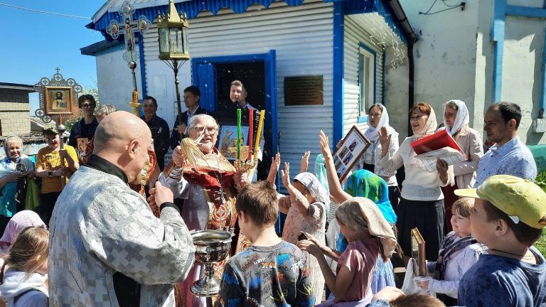 Воспитанники воскресной школы Архиерейского подворья Воскресенского собора Череповца завершили учебный год паломнической поездкой