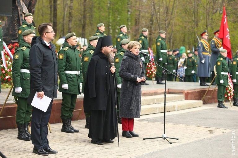Епископ Игнатий принял участие в торжественных мероприятиях, посвящённых Дню Победы