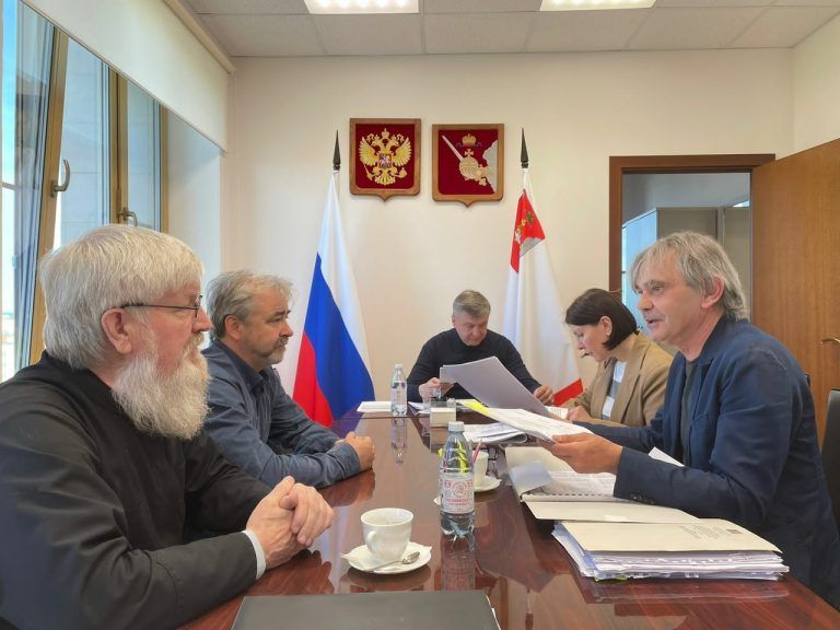 В Правительстве Вологодской области прошло совещание по вопросам реставрации белозерского храма