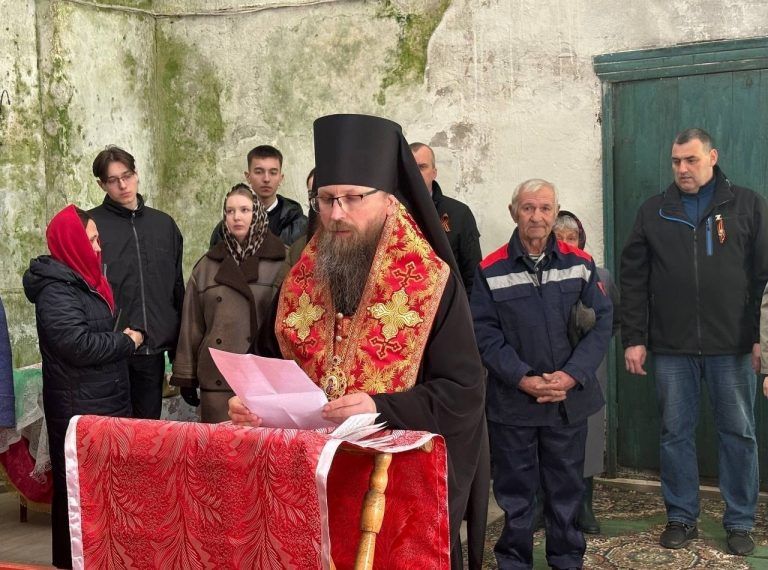 Состоялся архипастырский визит епископа Игнатия в деревню Шишовка