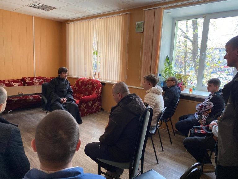 Руководитель Отдела по тюремному служению Череповецкой епархии встретился с заключенными
