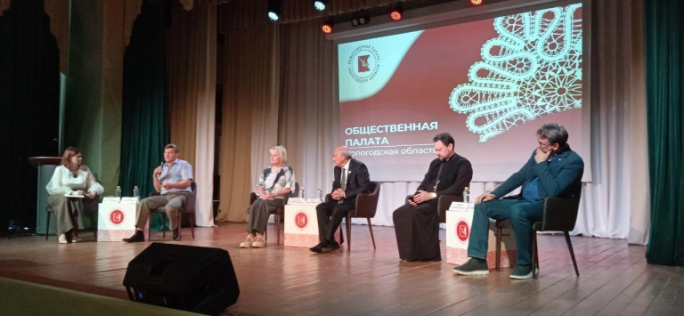 В Соколе обсудили проблемы, перспективы и задачи развития Вологодской области