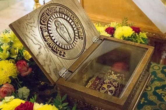 Башмачок святого Спиридона Тримифунтского примет в дар Воскресенский кафедральный собор
