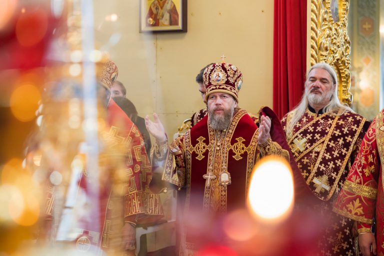 В день празднования Собора Саратовских святых совершено соборное архиерейское богослужение